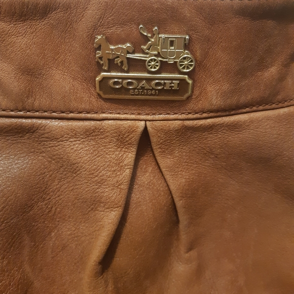 Authentic euc COACH bag - Picture 2 of 6